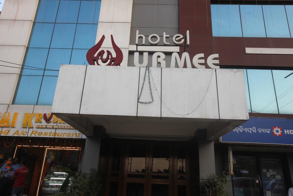 Hôtel Urmee à Bhubaneswar Extérieur photo