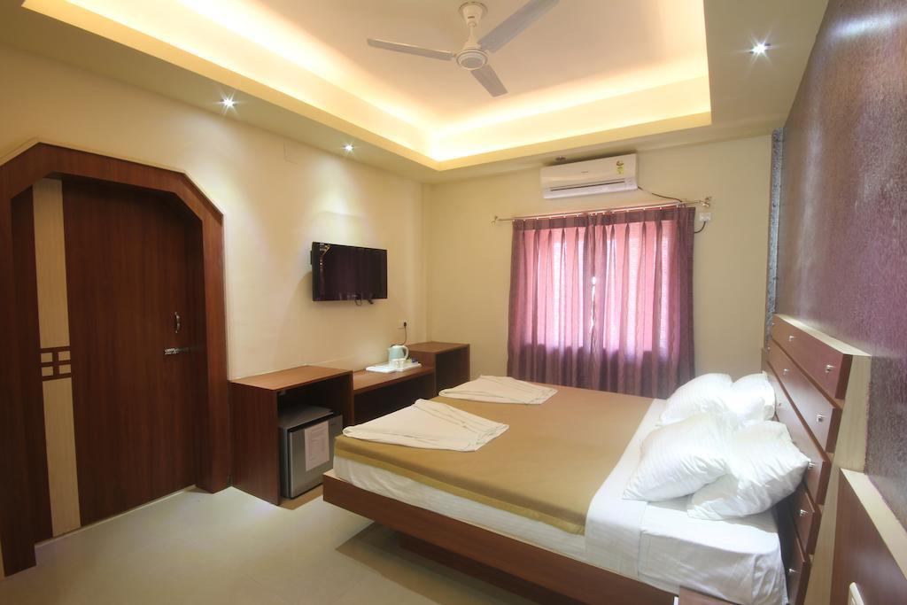 Hôtel Urmee à Bhubaneswar Extérieur photo